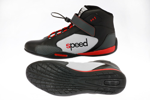 onderzijde en zijkant Speed SR1 Raceschoenen